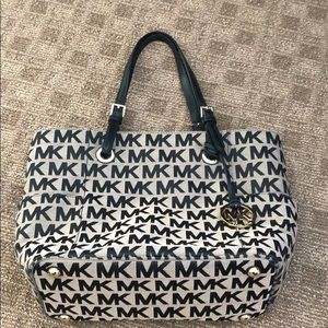 Michael Kors shoulder bag